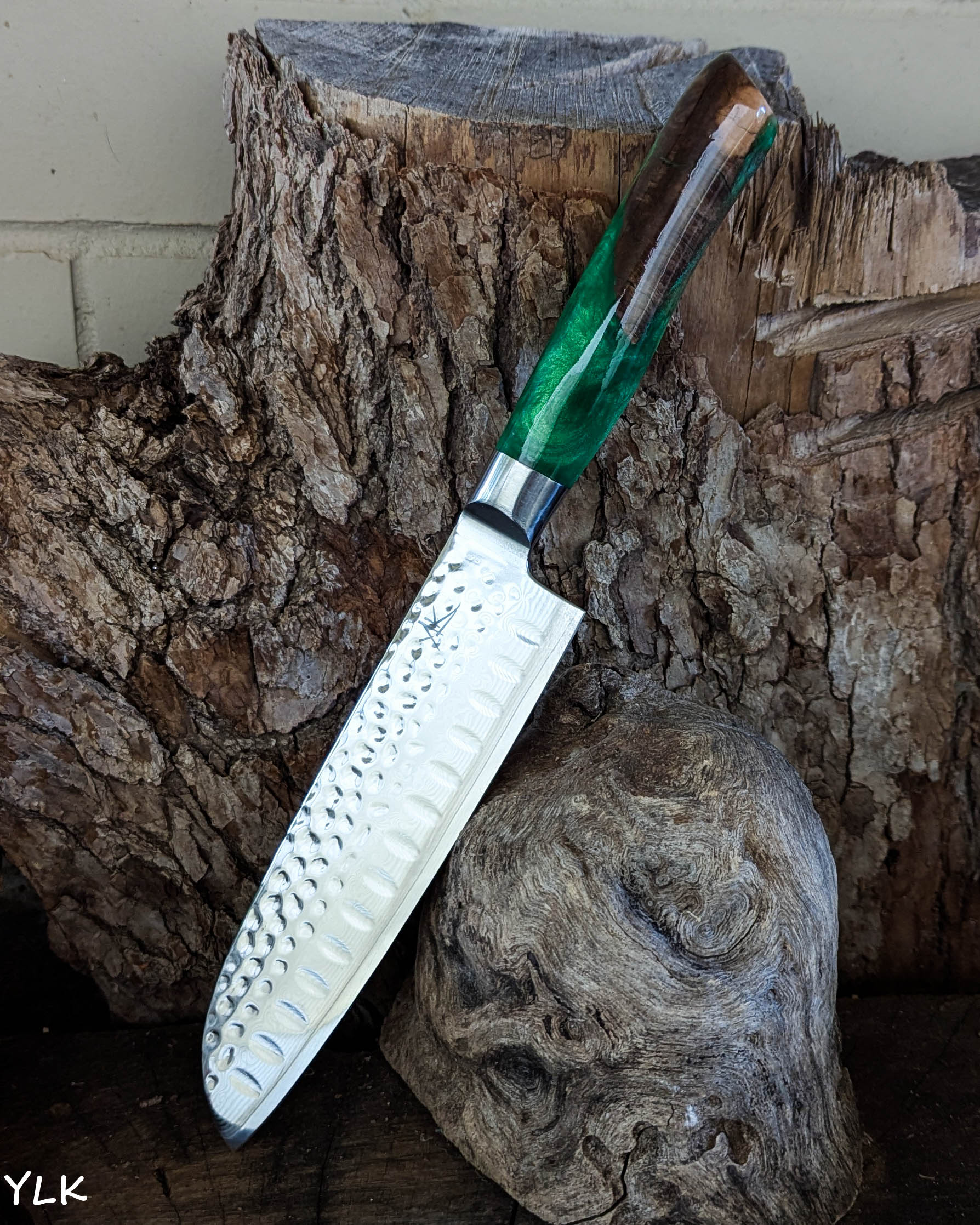 Santoku Knife Black Wattle w/ Emerald Green Epoxy 185mm (7.5")