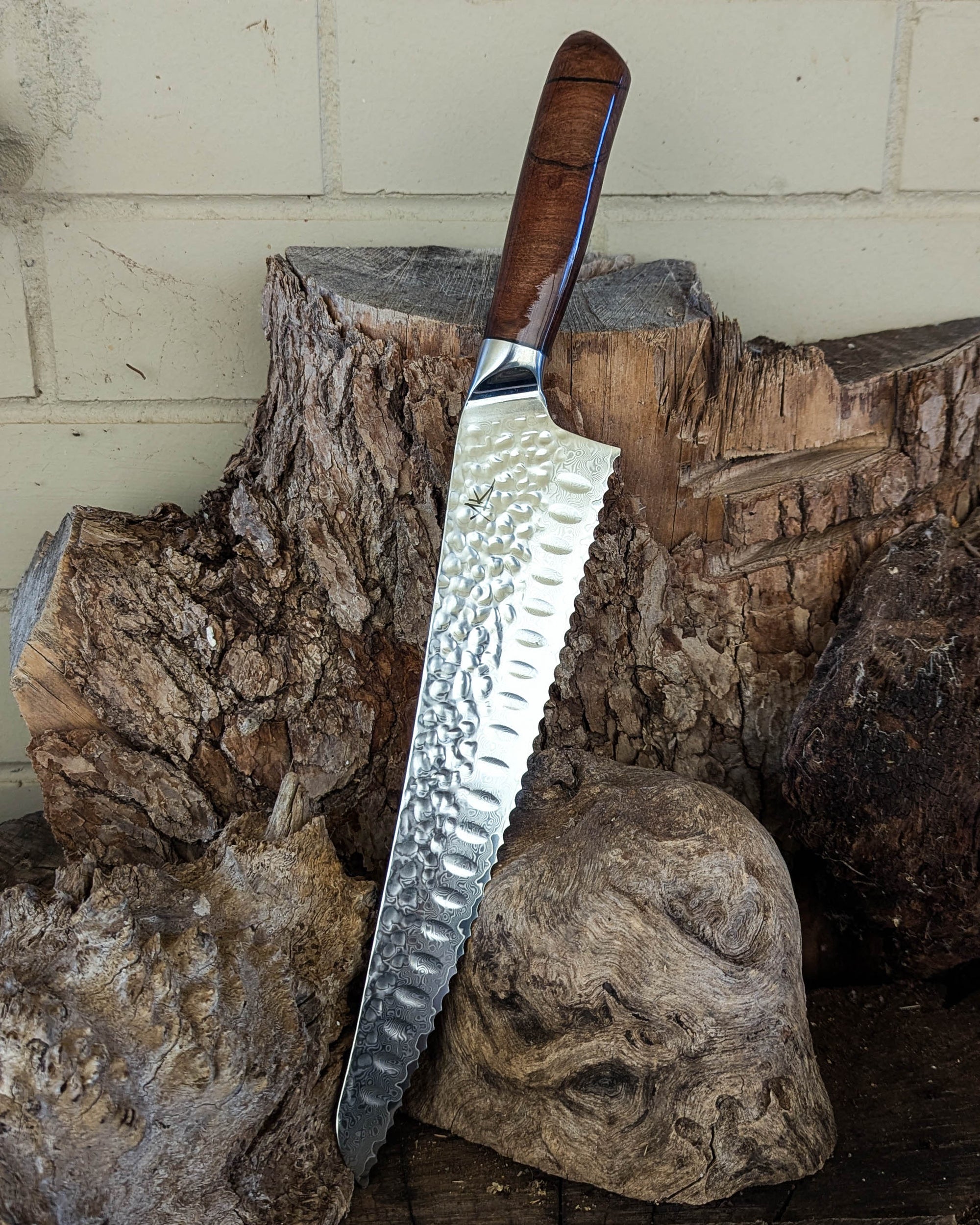 Bread Knife Needlewood 250mm (10")