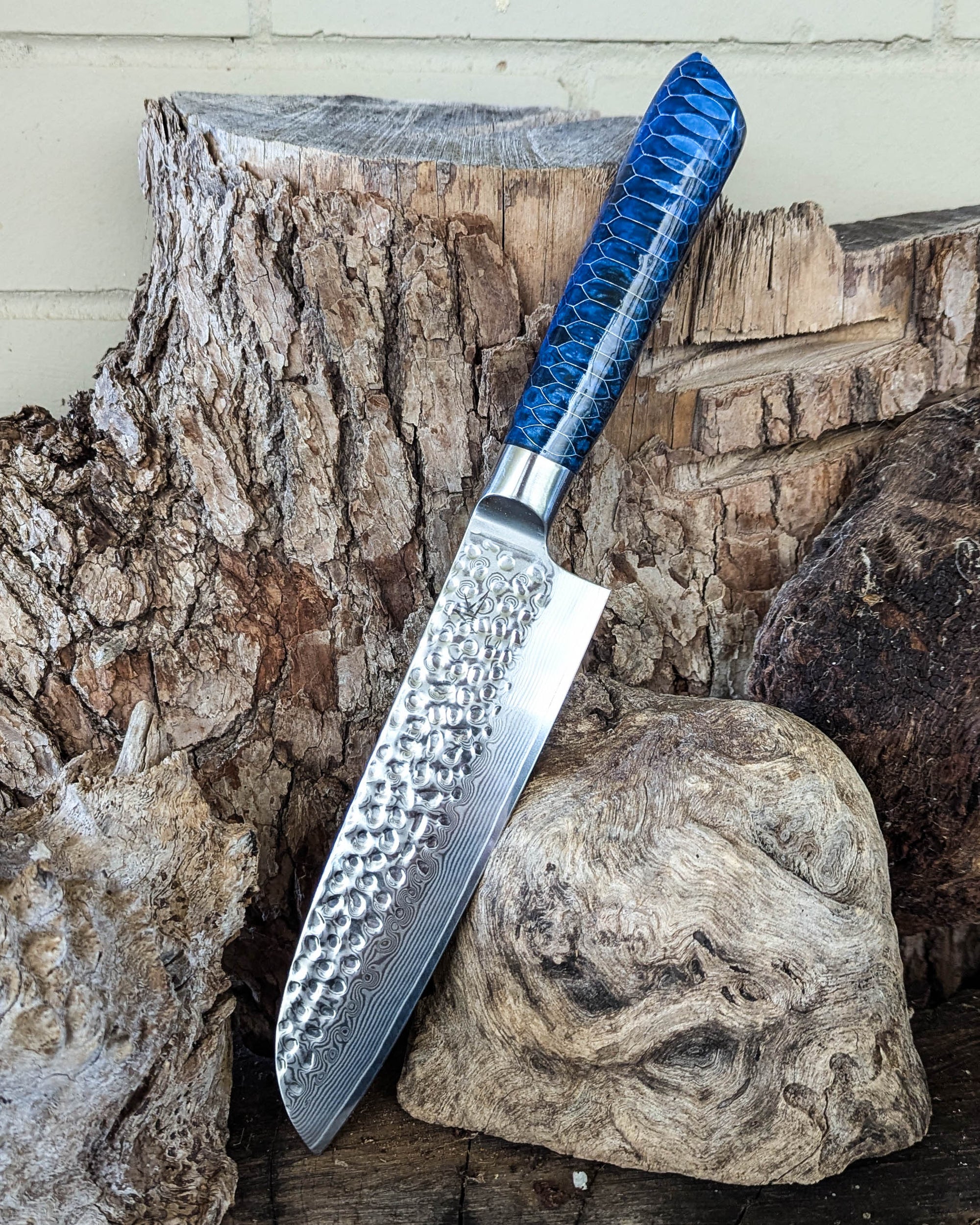 Santoku Knife Honeycomb Aluminium w/ Multi Blue Epoxy 185mm (7.5")