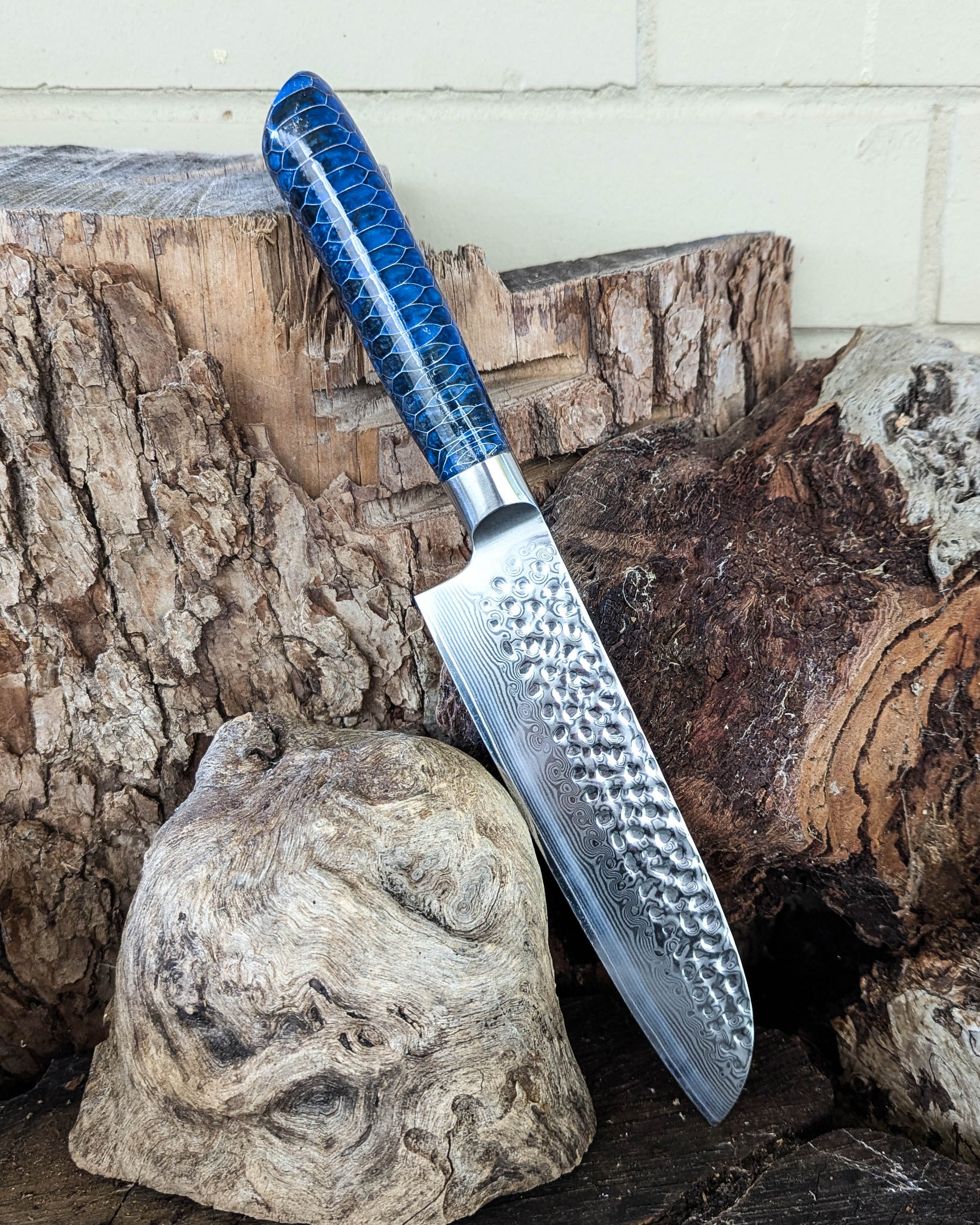 Santoku Knife Honeycomb Aluminium w/ Multi Blue Epoxy 185mm (7.5")